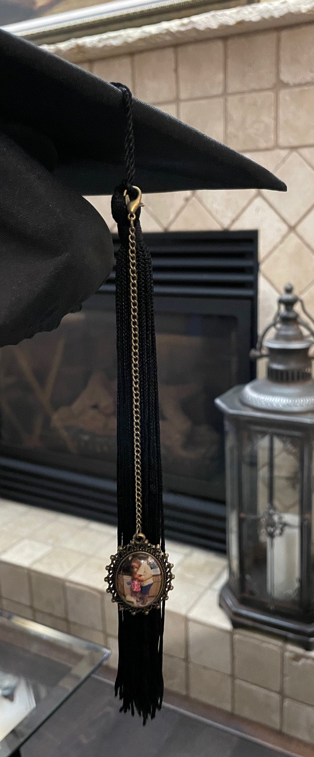 Graduation Cap Photo Charm, Graduation Gift Memory Chain, Tassel Memorial Charm, Graduation Mortarboard Decoration, Grad Memorial Charm