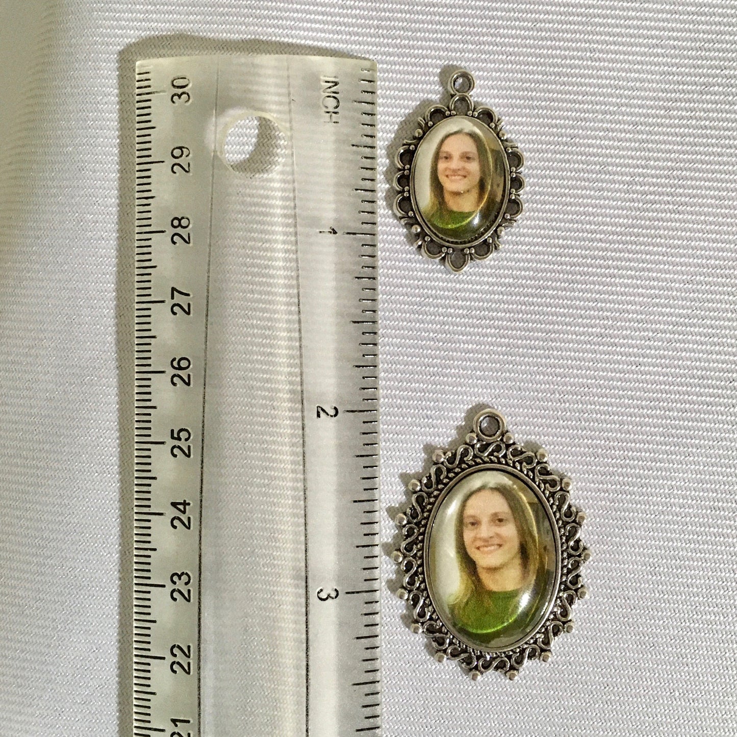 Photo Frame Charm, Memory Photo Charm, Custom Picture Charm, Personalized Photo Charm, Jewelry Making Photo Charm, Custom Photo Cabochon